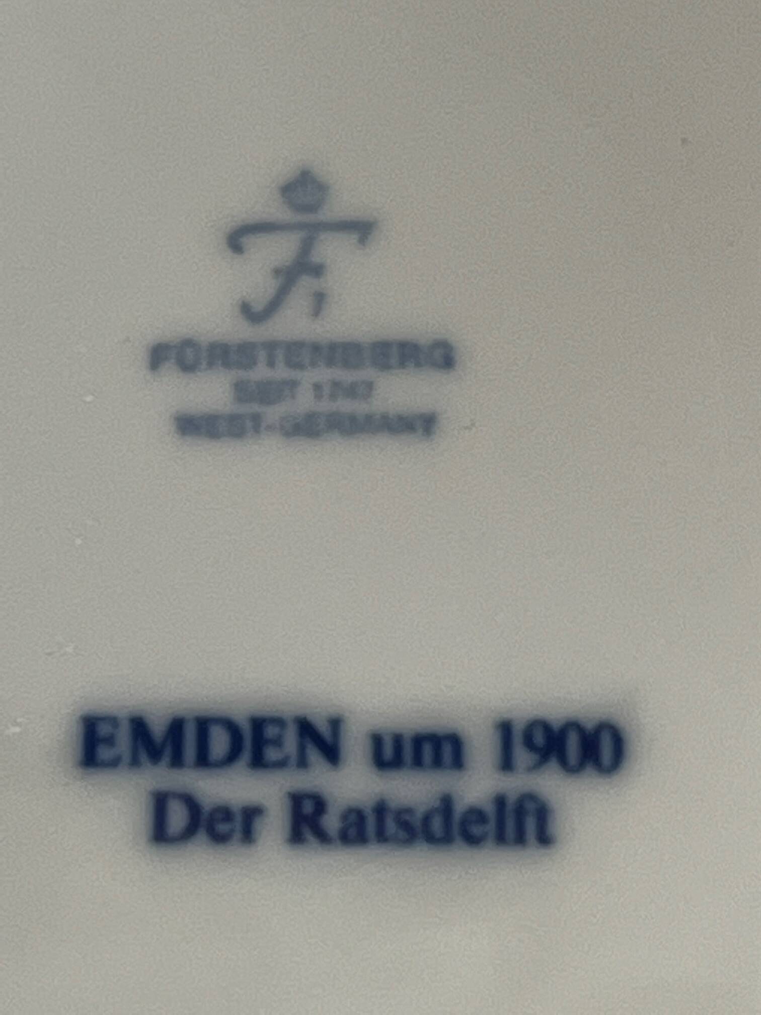 Collection plate Fürstenberg – Emden. Hand-painted cobalt.
