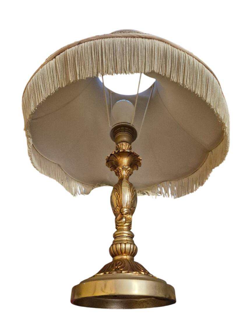 Lampe en bronze style Louis XV