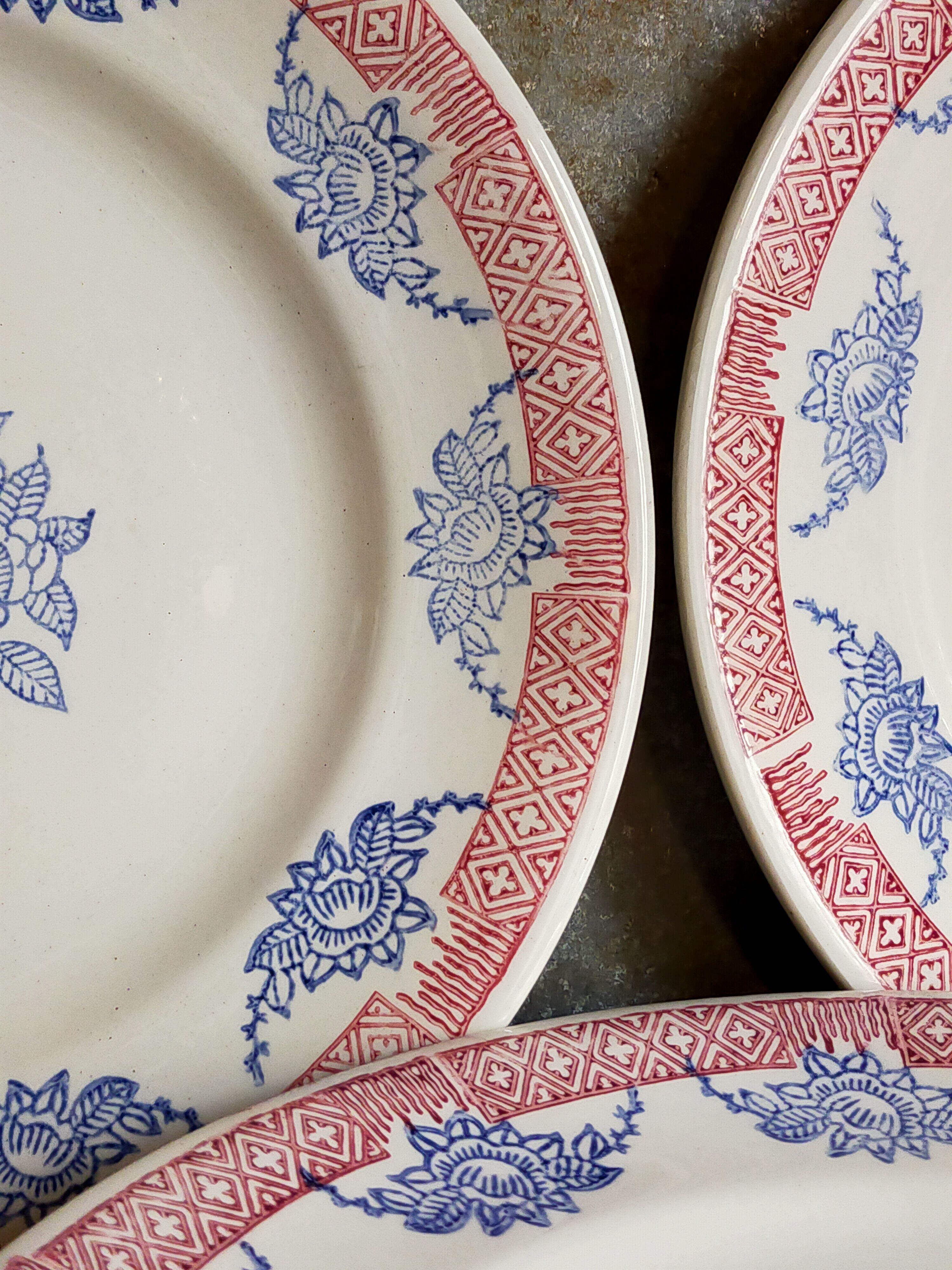 Six Art Deco plates in Longwy service "Normandy"