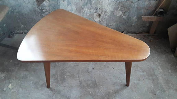 Table low vintage