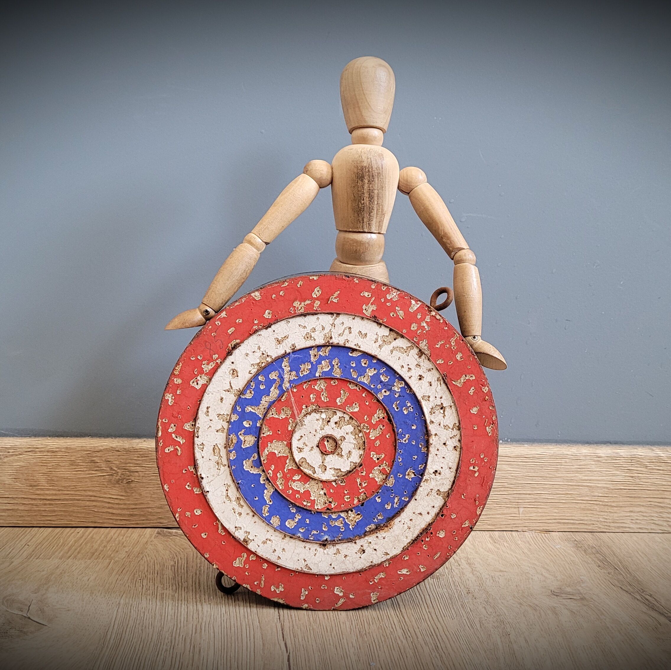 Target shooting darts