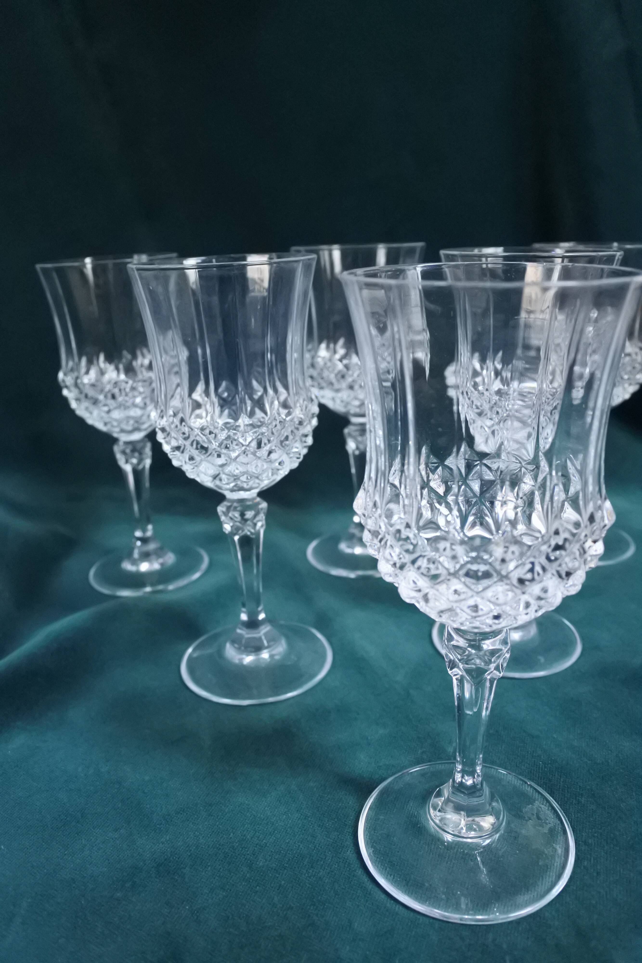 Crystal wine glass
