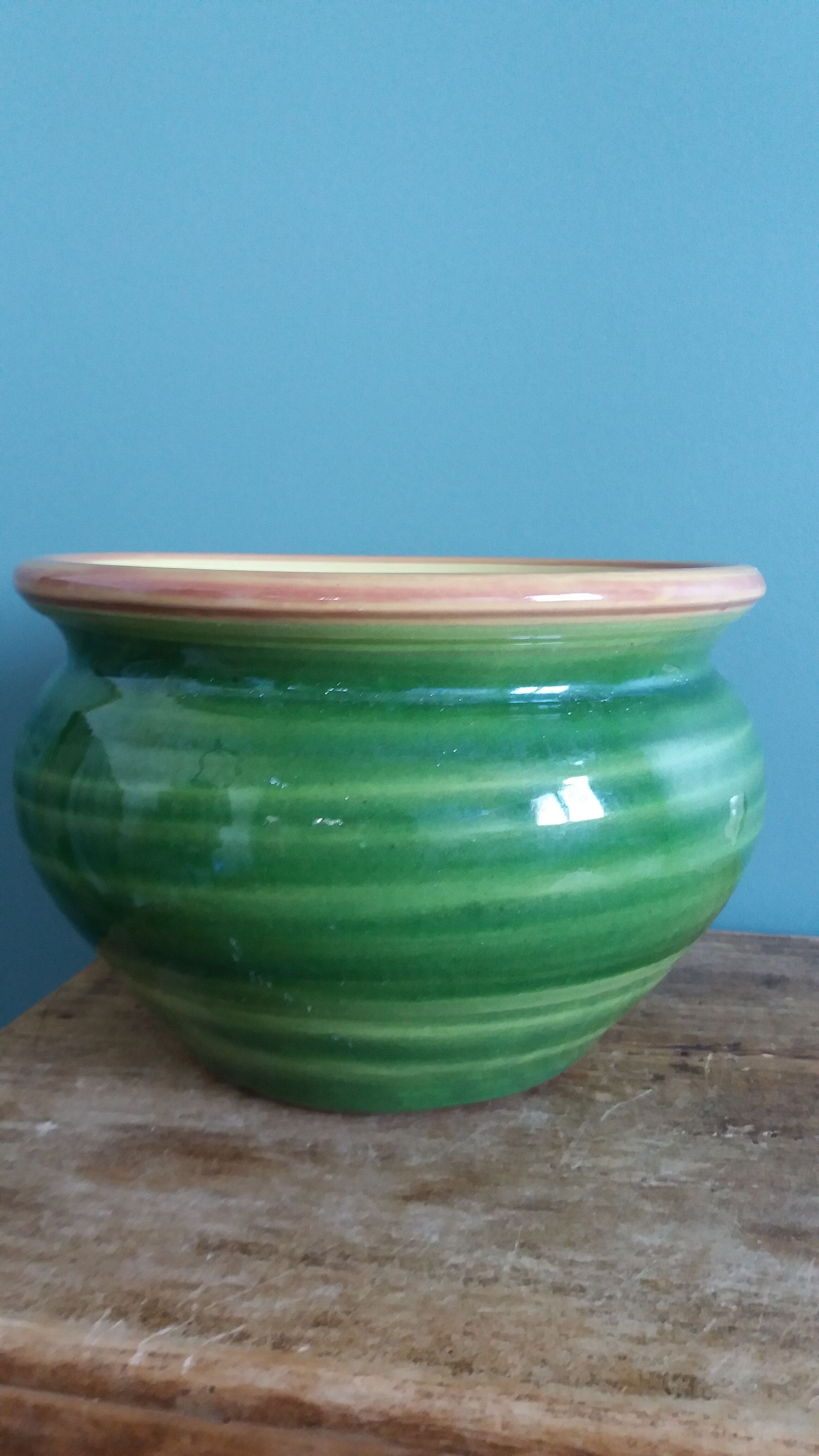 Glazed terracotta flower pot
