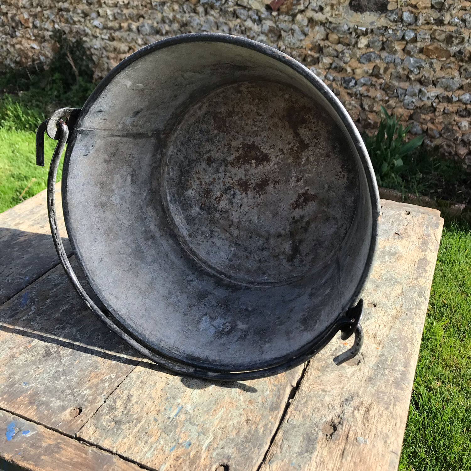 Galvanized well bucket