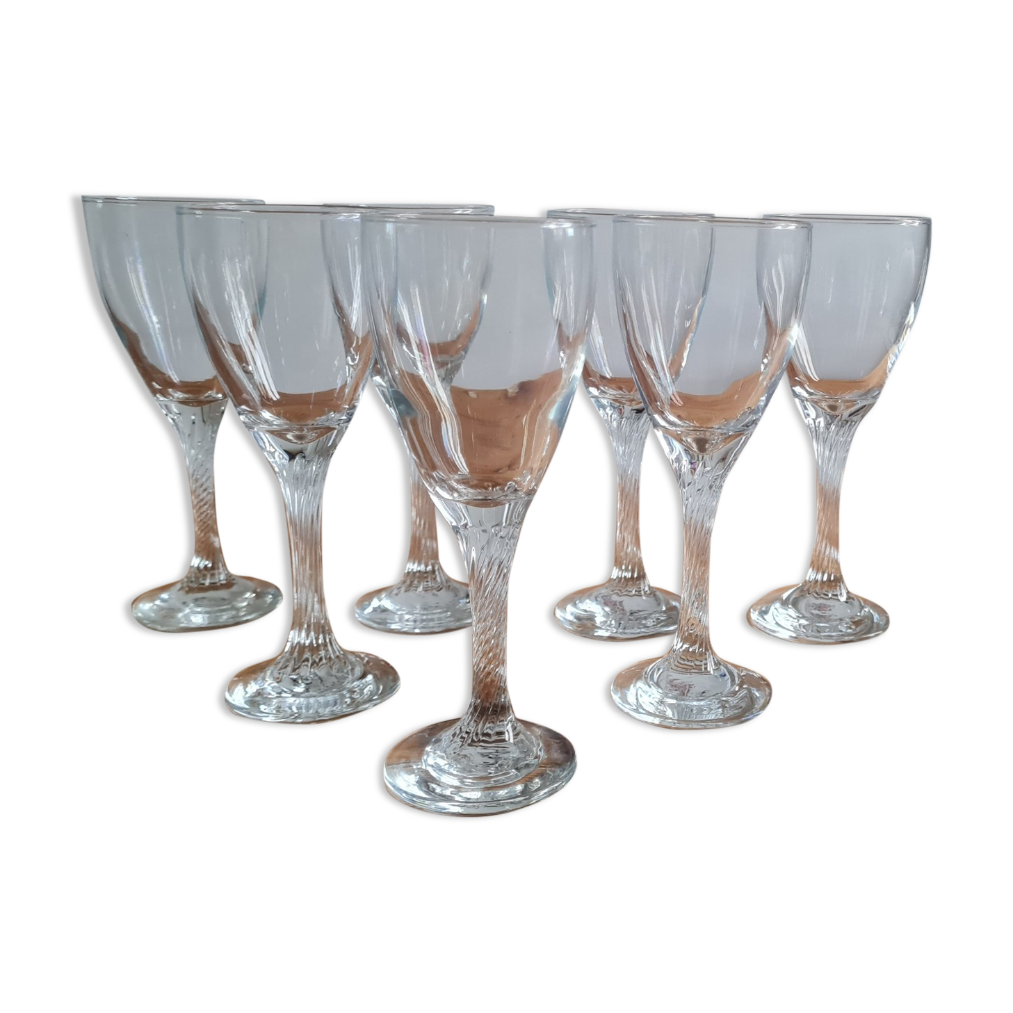 Service de 7 verres à vin