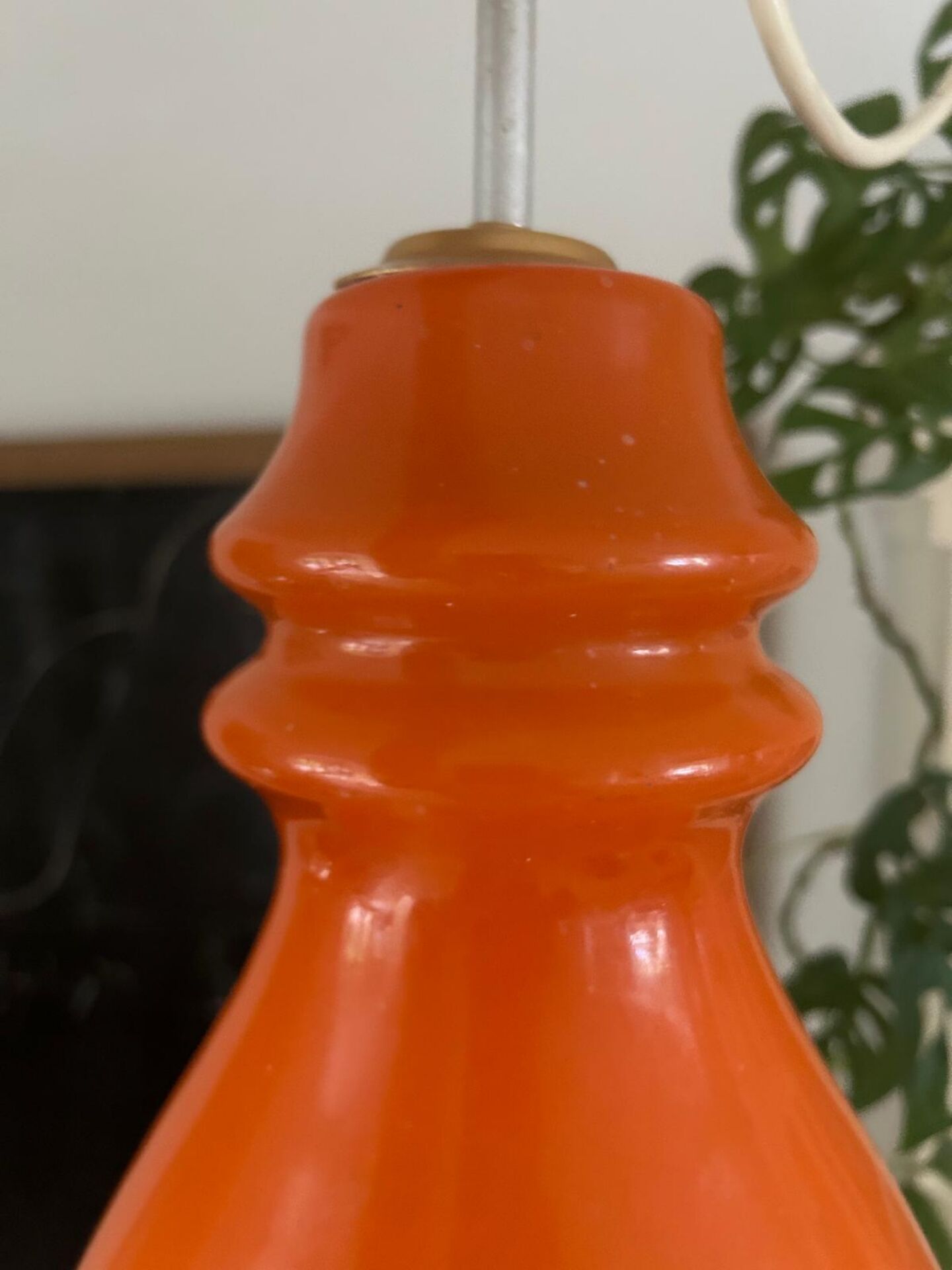 Suspension orange année 70