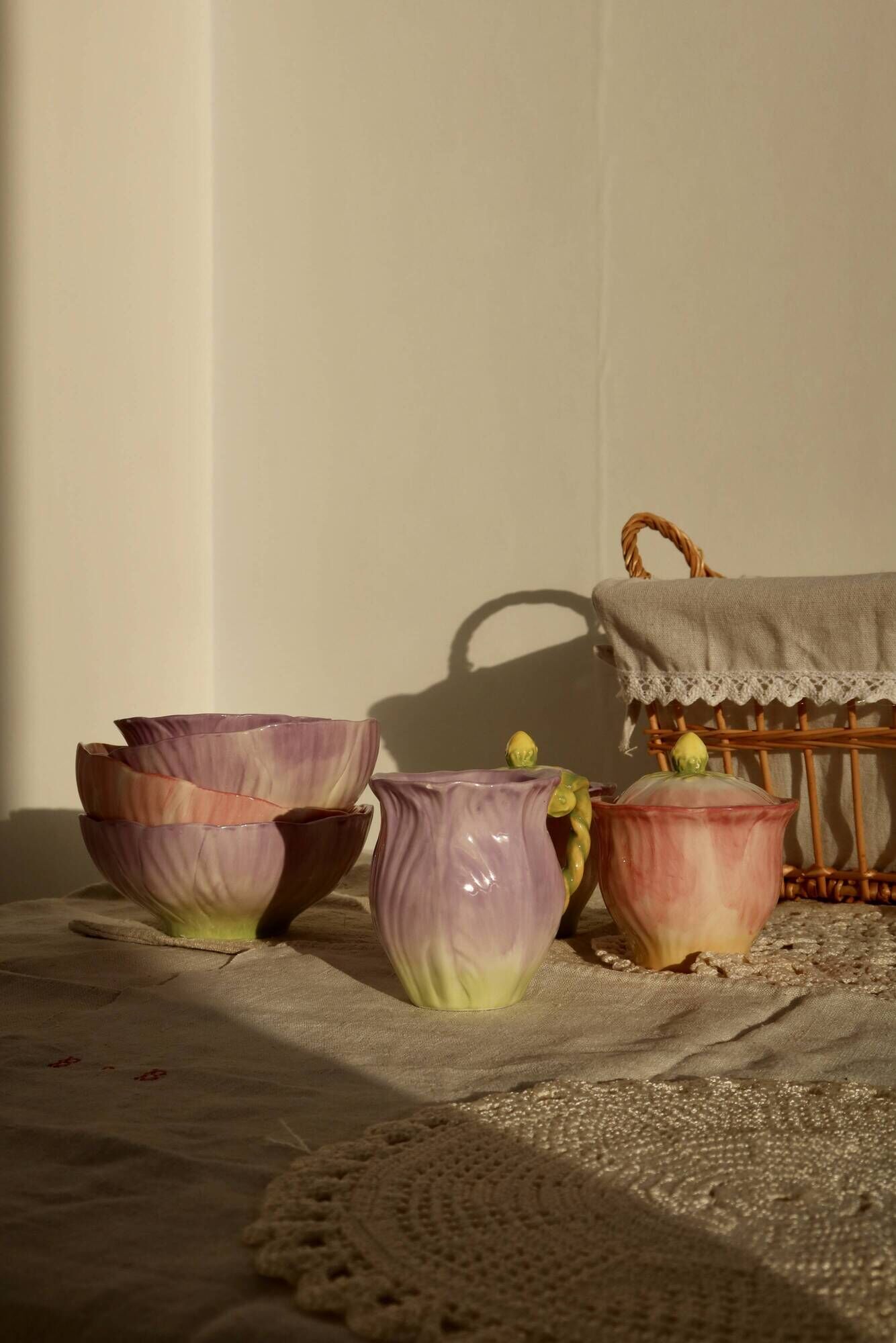 Vintage pink and mauve floral slip tea set - 8 pieces - Cottage core