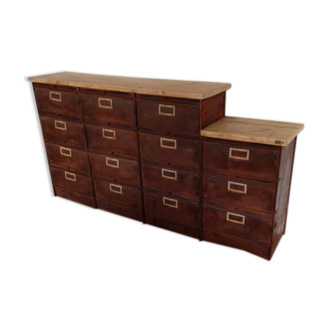 furniture has valves