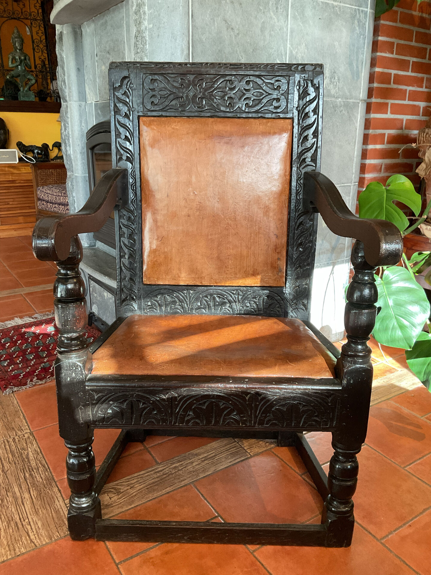 English armchair from the 17th century, Wainscot armchair.