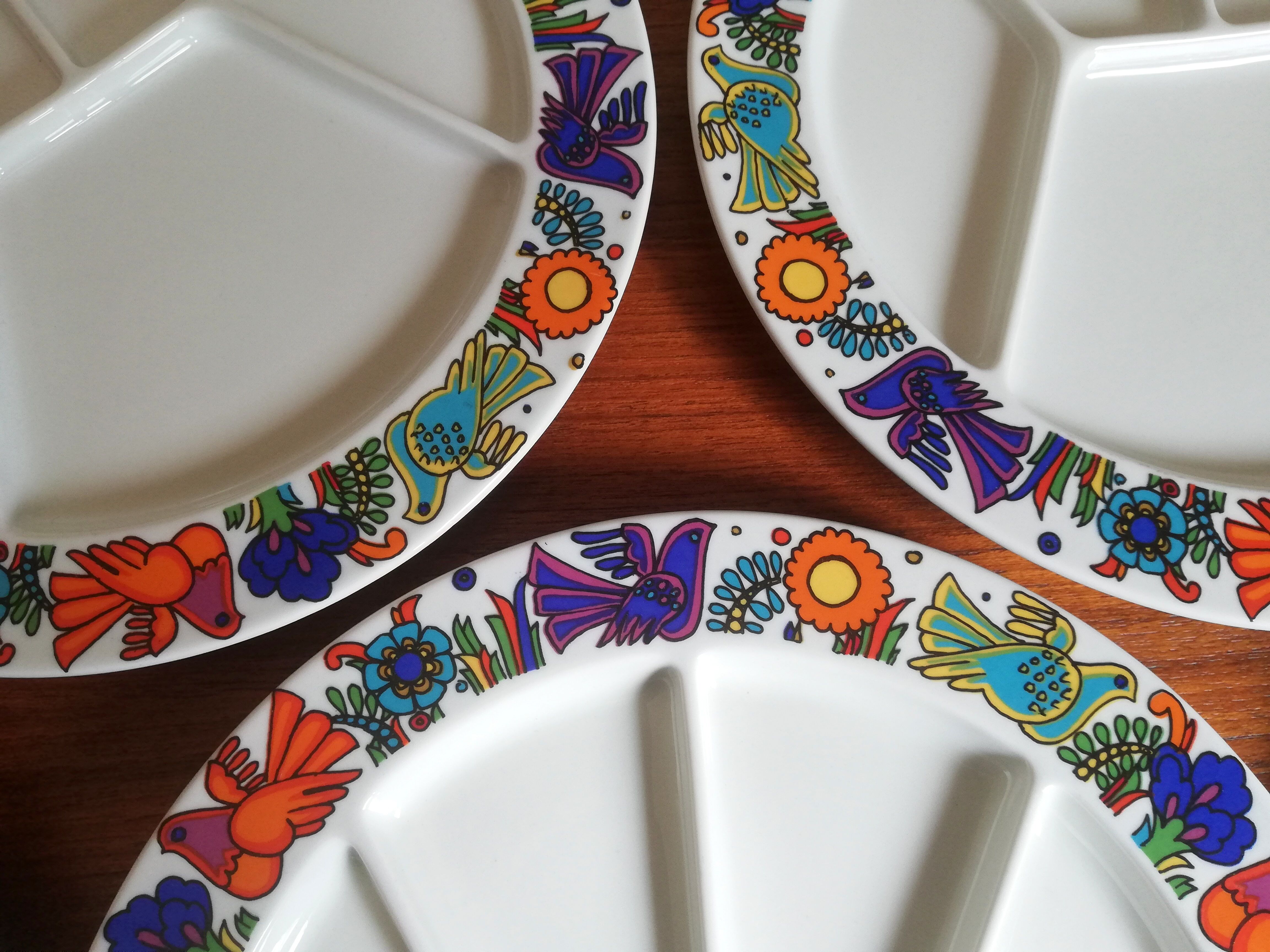 8 plates to Acapulco from Villeroy and Boch 1960 compartments