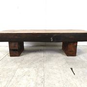 Table basse rectangulaire brutaliste, années 1950