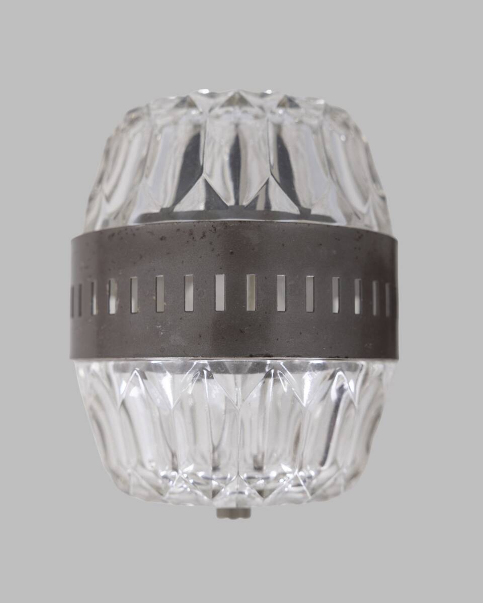 Pair of vintage 1960s wall lamps in metal and crystal, Italian design