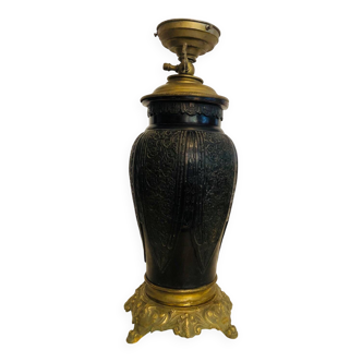 Lampe art asiatique bronze patiné