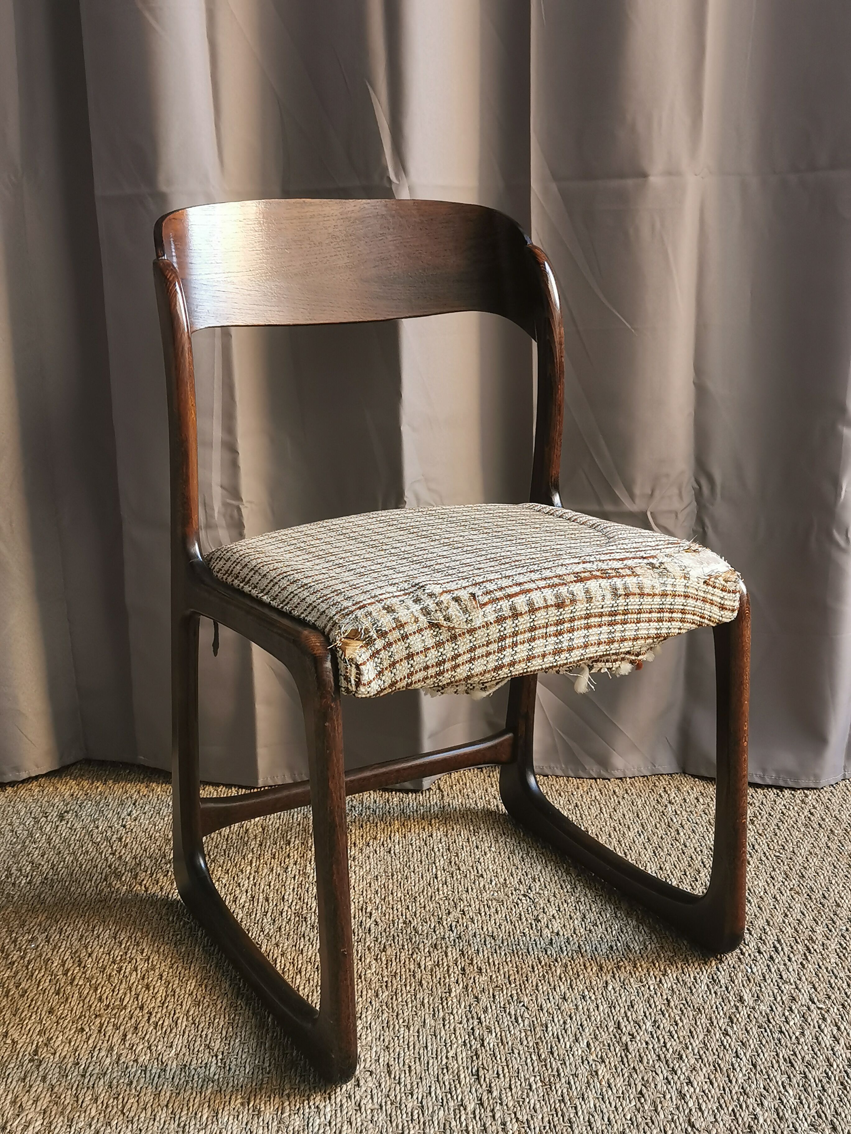 "Baumann" sled chair