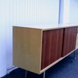 Enfilade midcentury avec pieds en laiton