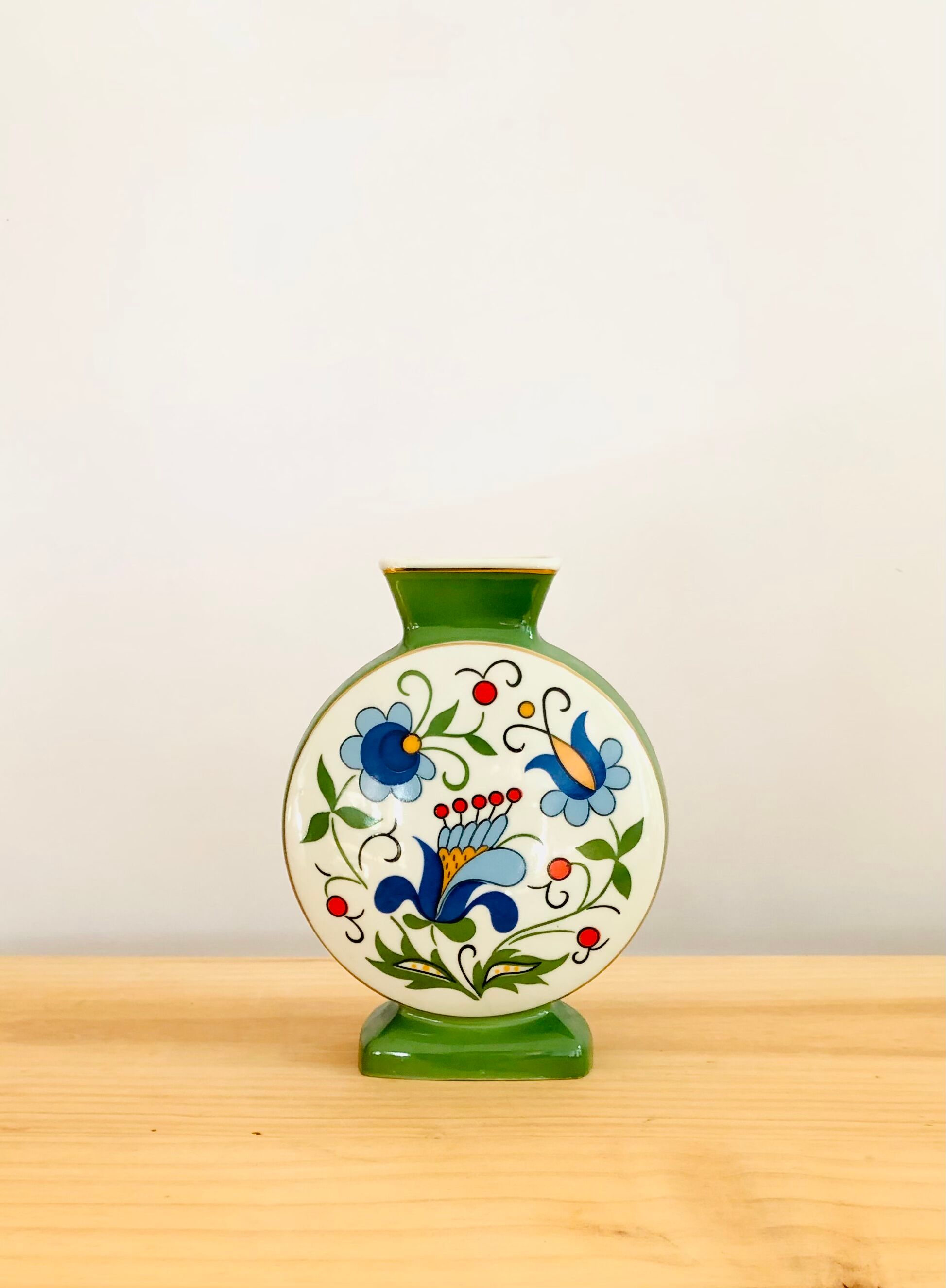 Lubiana earthenware vase, Poland