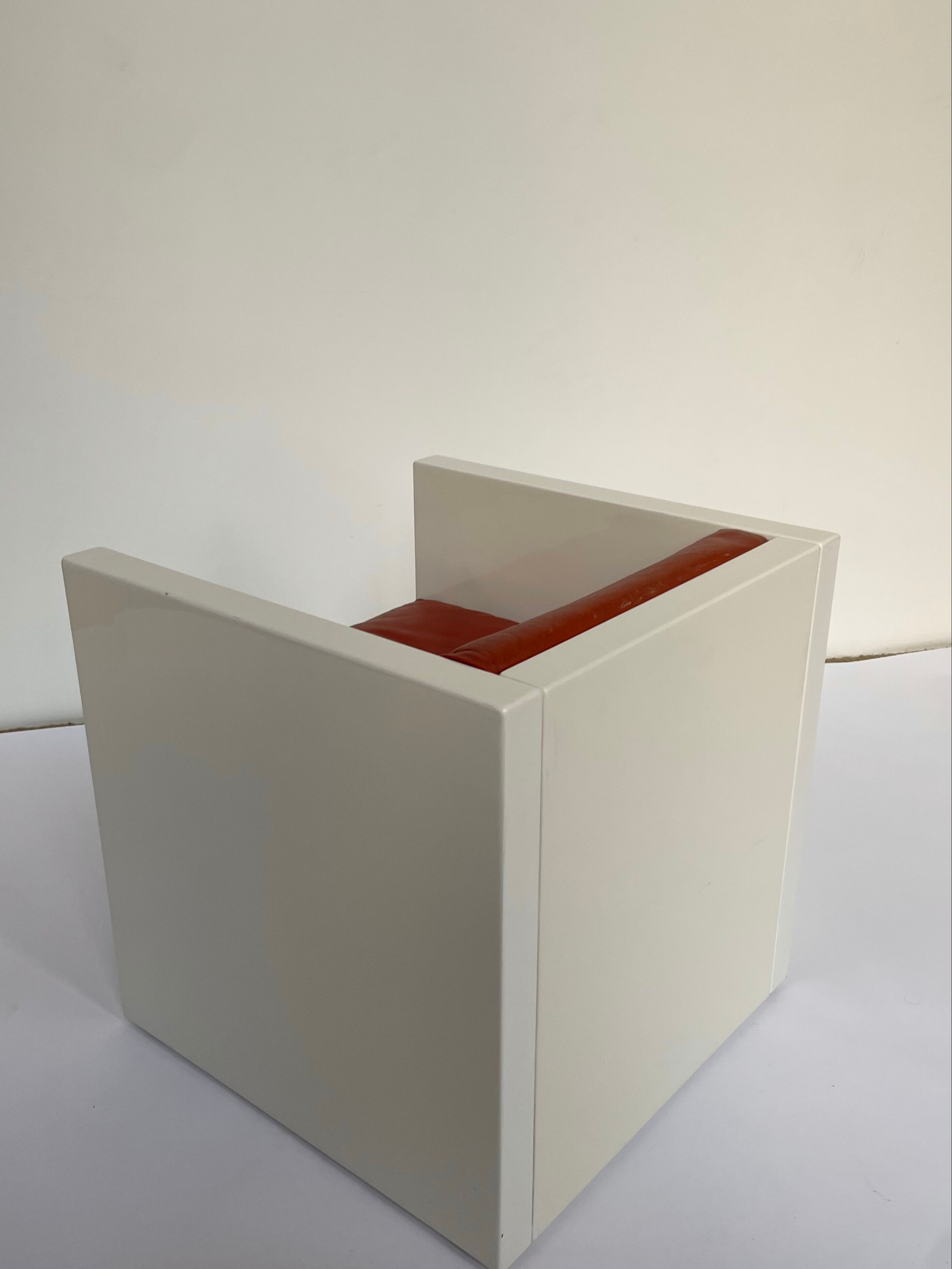 Tan Leather Cube Chair inspired by Lella & Massimo Vignelli