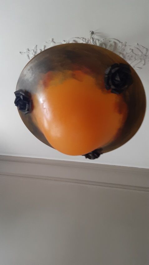 Hanging and its two appliques