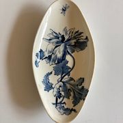 Plat ravier pavots en faïence de Gien 19e décor Eté bleu noir