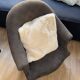 Lot de deux fauteuils vintages