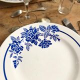 Set of 6 old flat plates