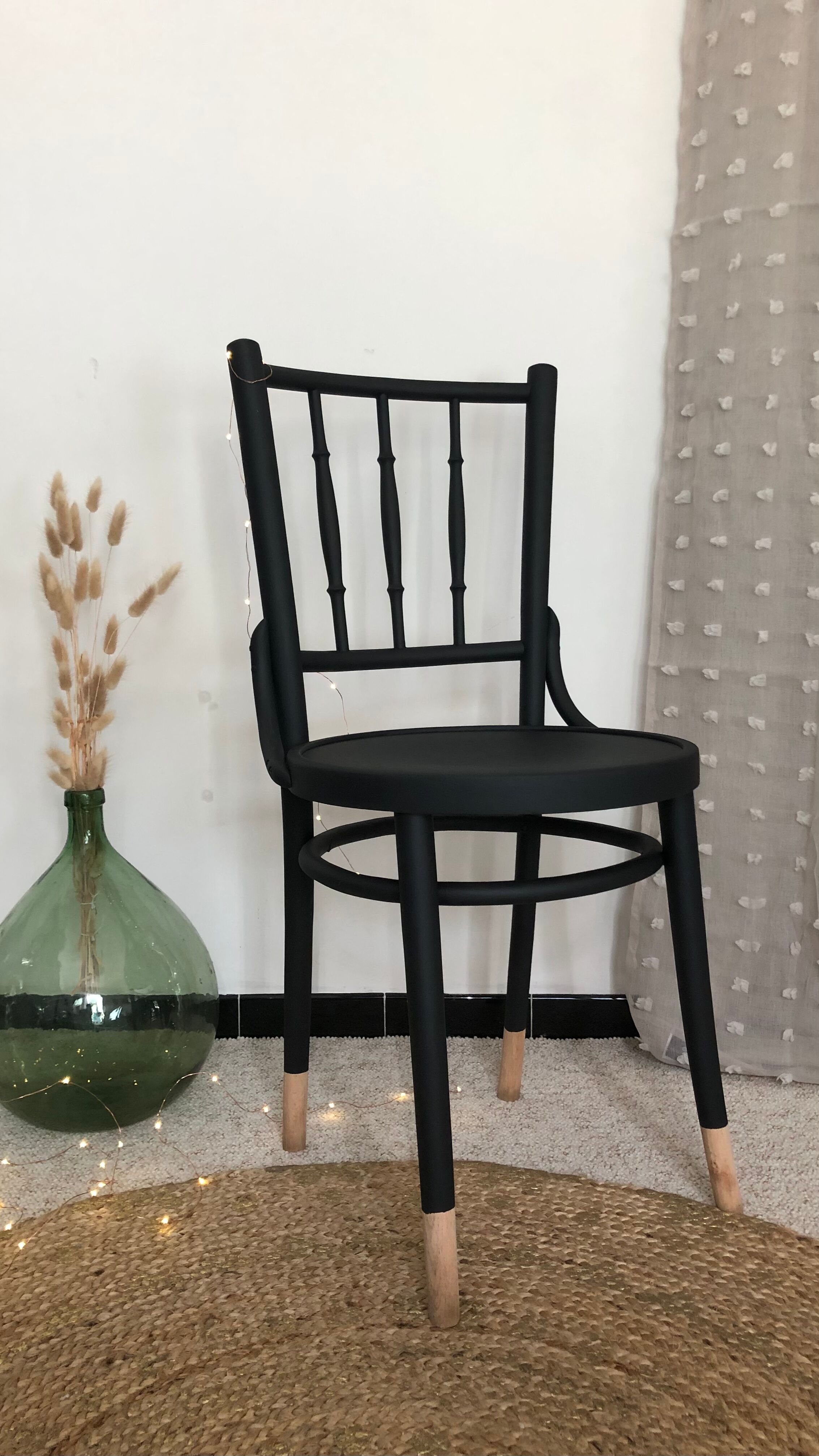 Bistro chair