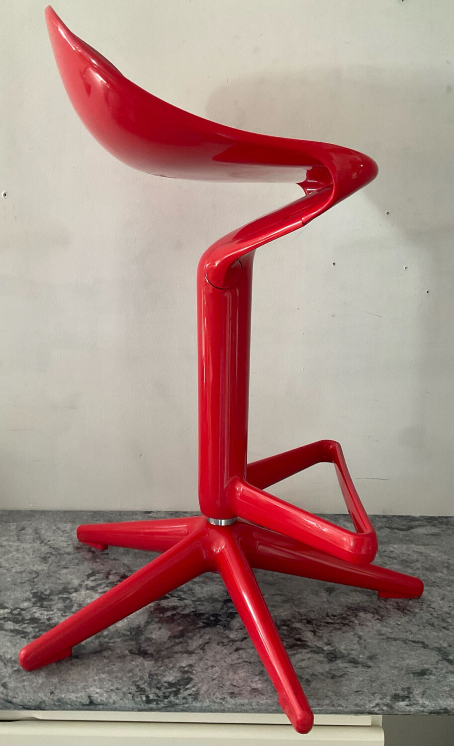 Spoon stool for Kartell by Antonio Citterio