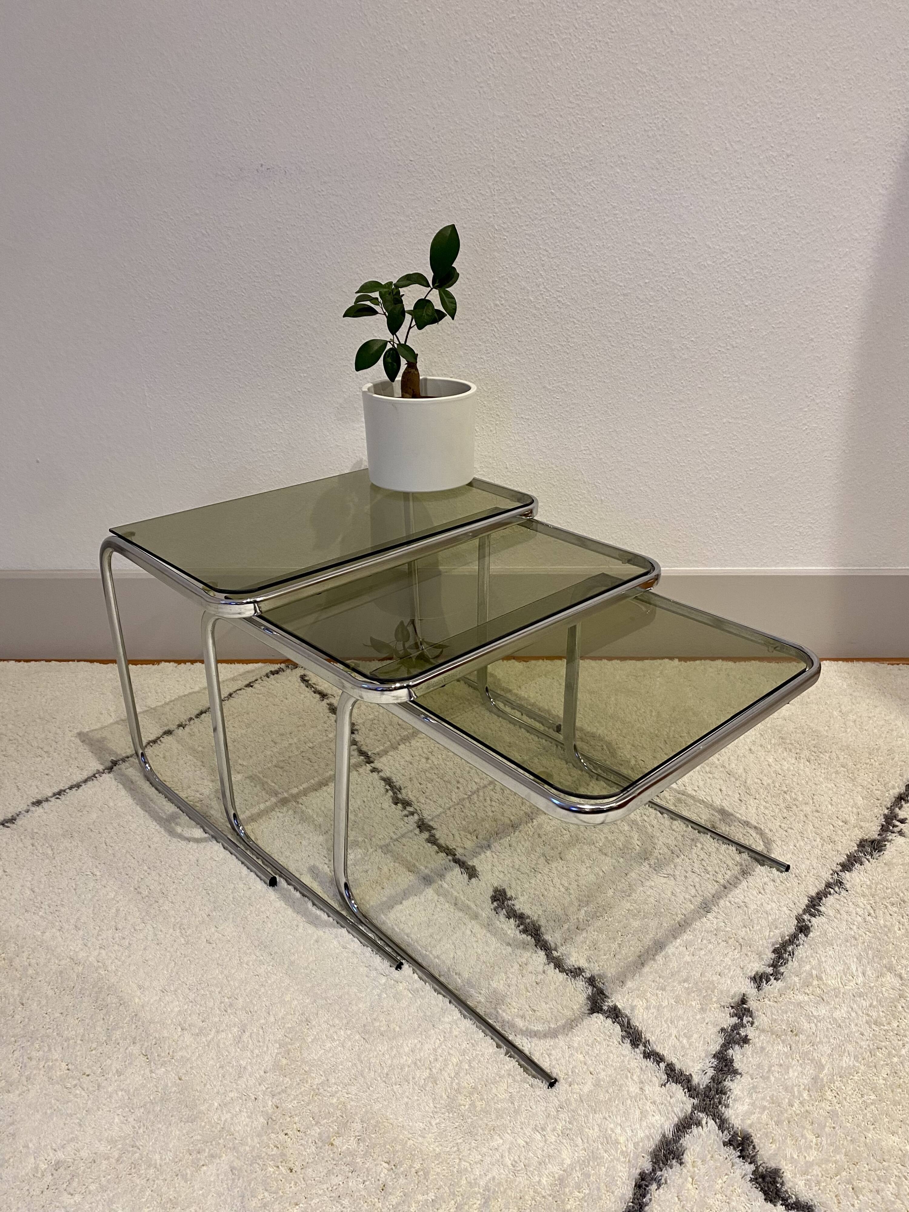 Chrome trundle tables