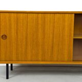 Buffet vintage en teck avec portes coulissantes, 1971