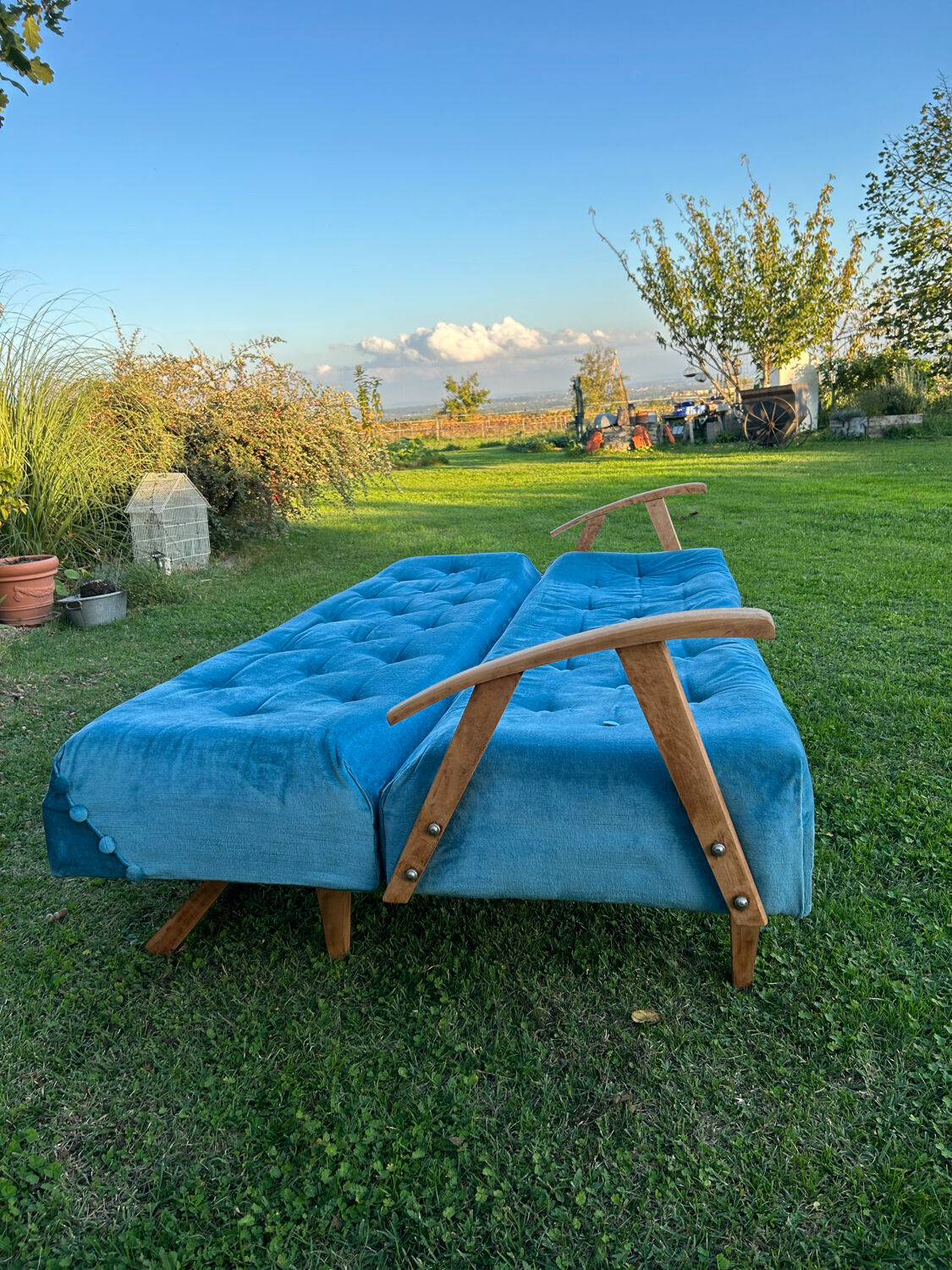 Scandinavian sofa bed touch velvet