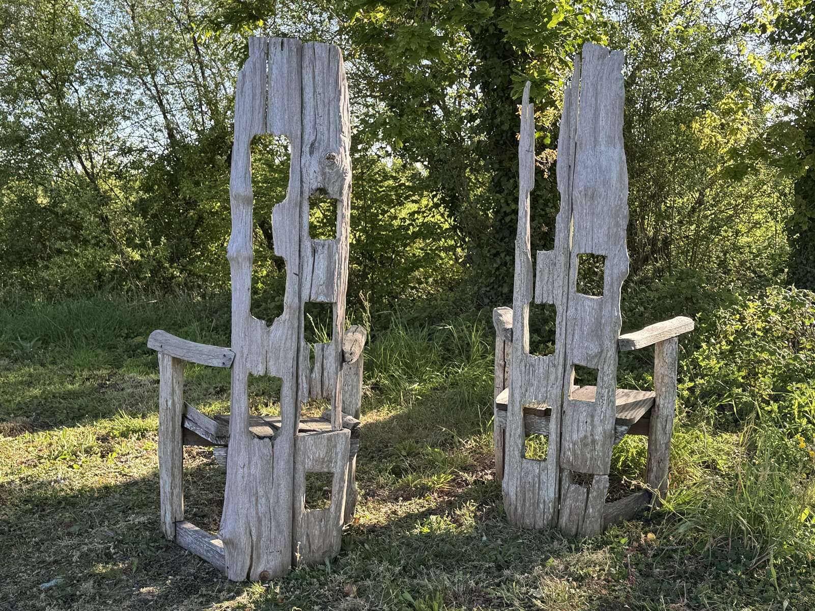 Paire de fauteuils en bois flotté