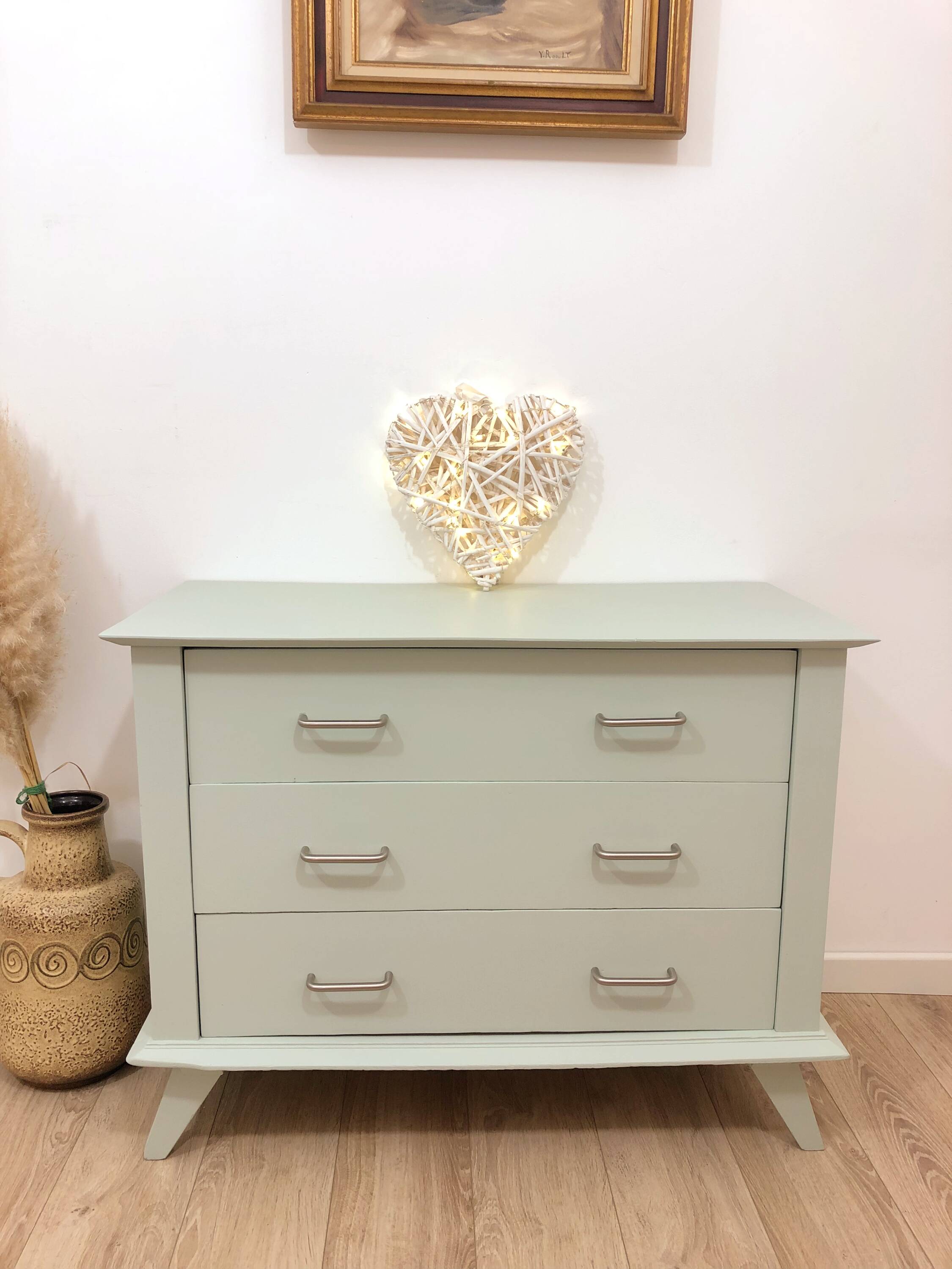 Commode des années 60, pieds compas, Douceur de l'Aube