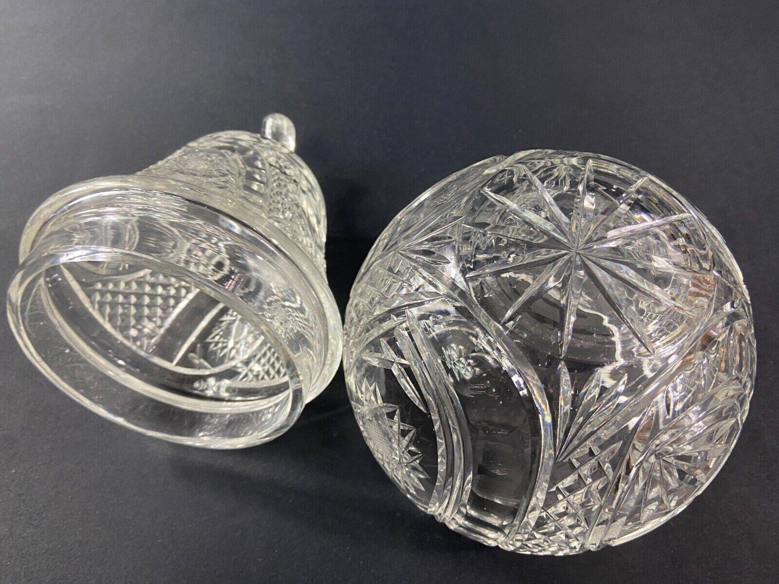 Large covered pear-shaped jar in Bohemian cut crystal