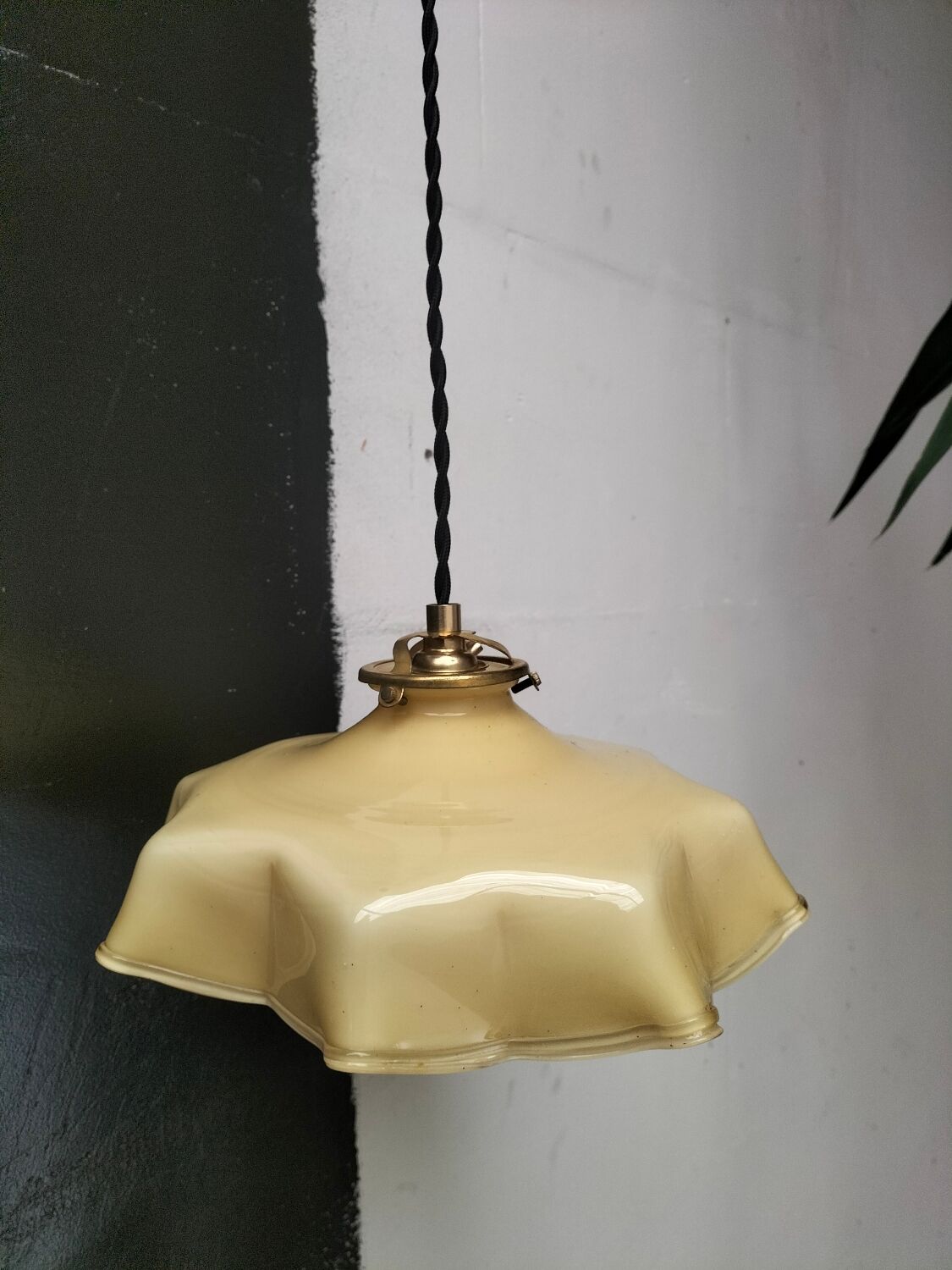 Opaline pendant light