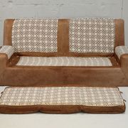 Cinna sofa. Circa 1970. Foam and "caramel" leather. 3 seats.