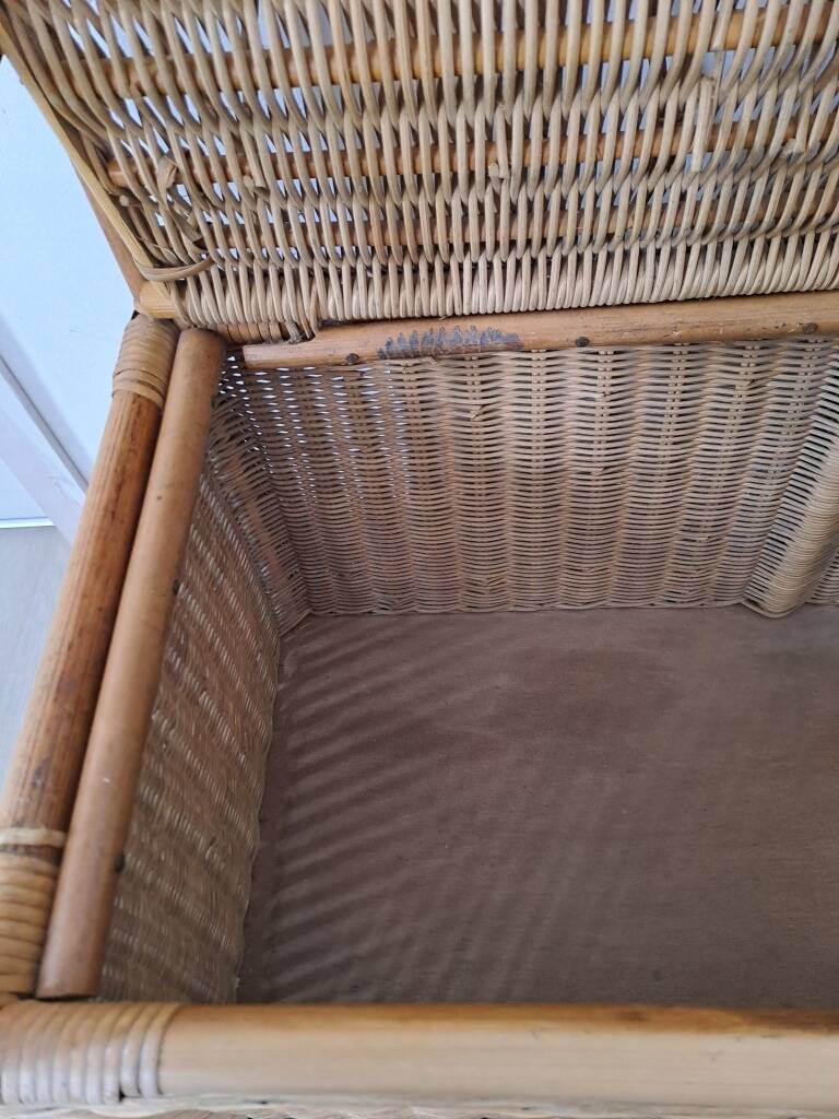 Vintage bench/toy chest