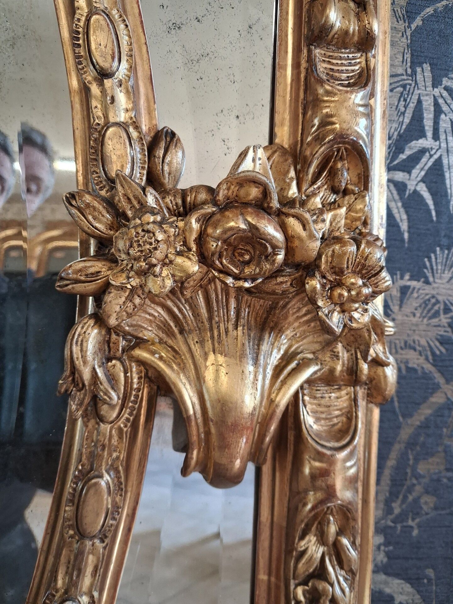 Mirror XIX Parecloses 152x 106