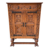 Buffet de style renaissance espagnole