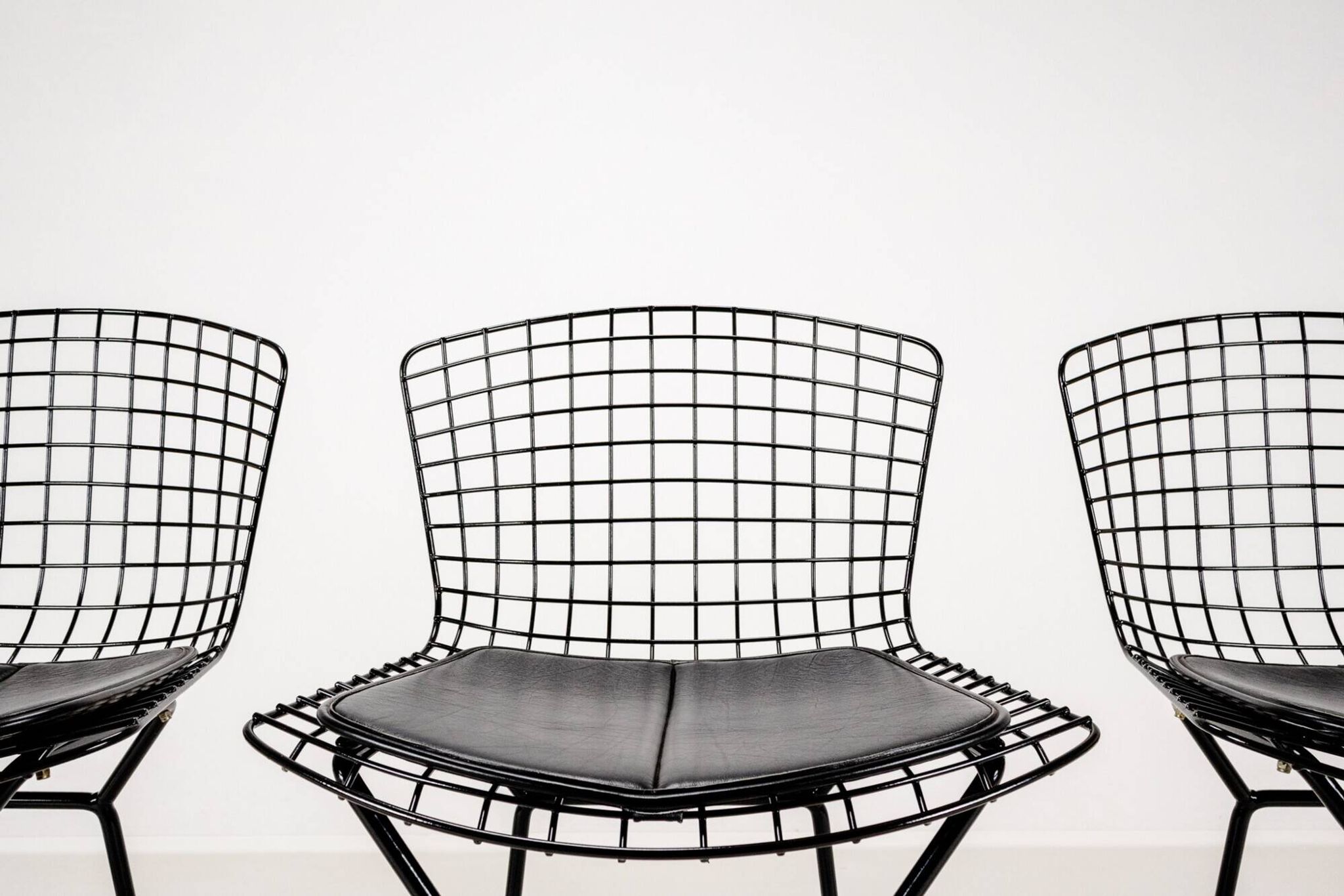 Set of 4 barstools by Harry Bertoia for Knoll, 1980