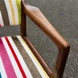 Scandinavian chair in solid teak with Nobilis fabric