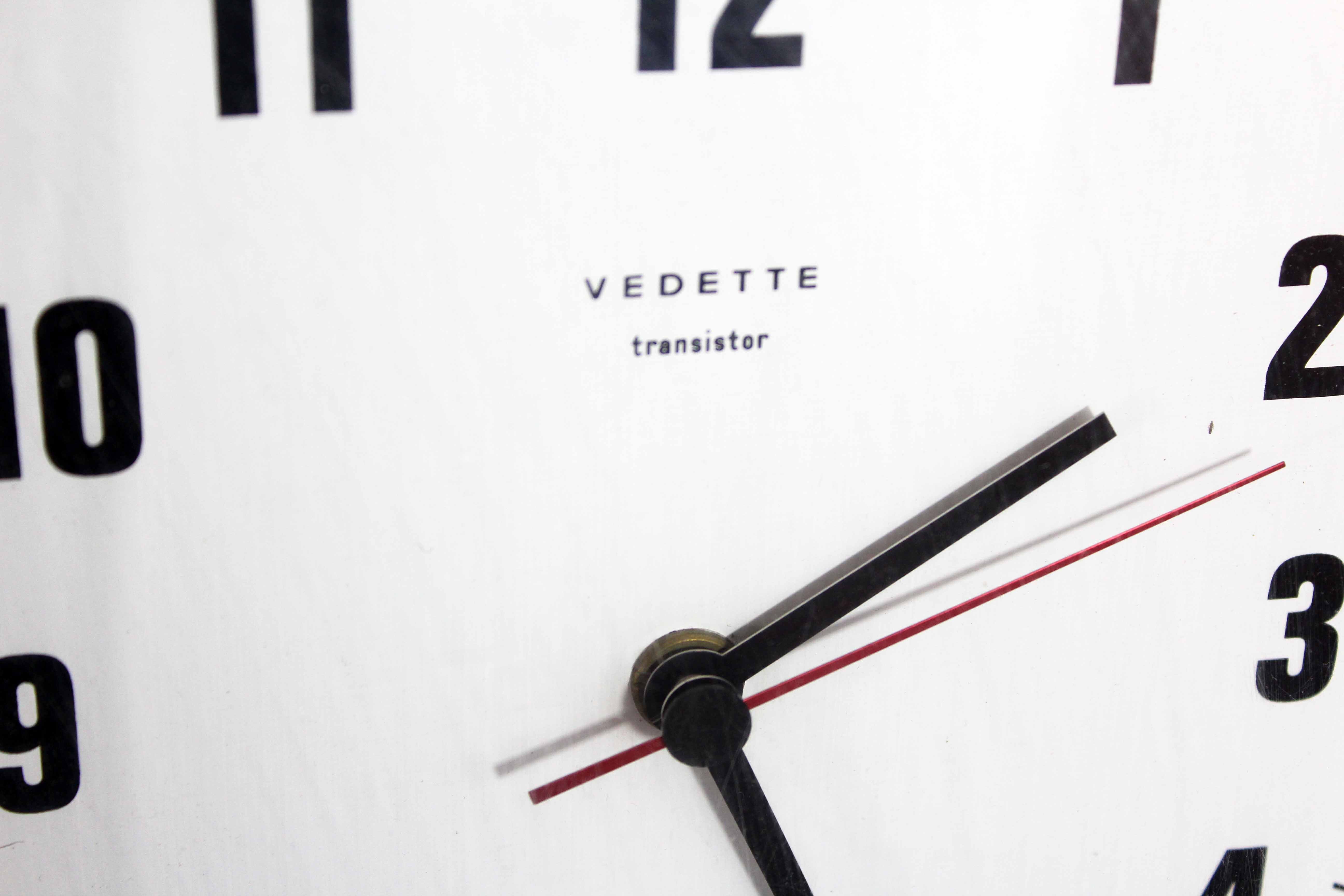 Wall clock Vedette