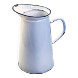 Enamelled sheet metal pitcher