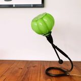 Lampe de table articulée moderniste en verre et laiton à boîtier vert