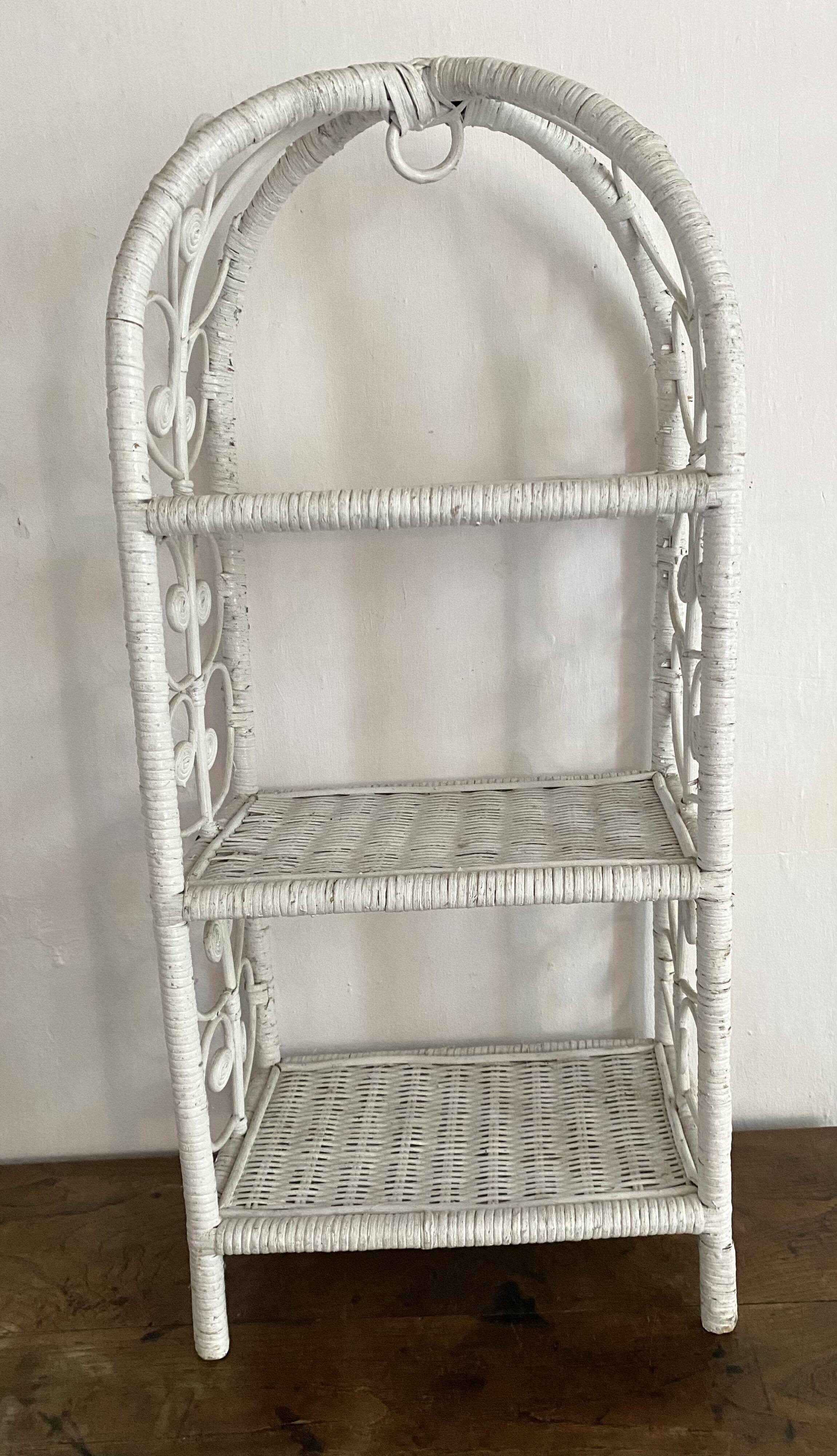 Peacok Rattan Shelf