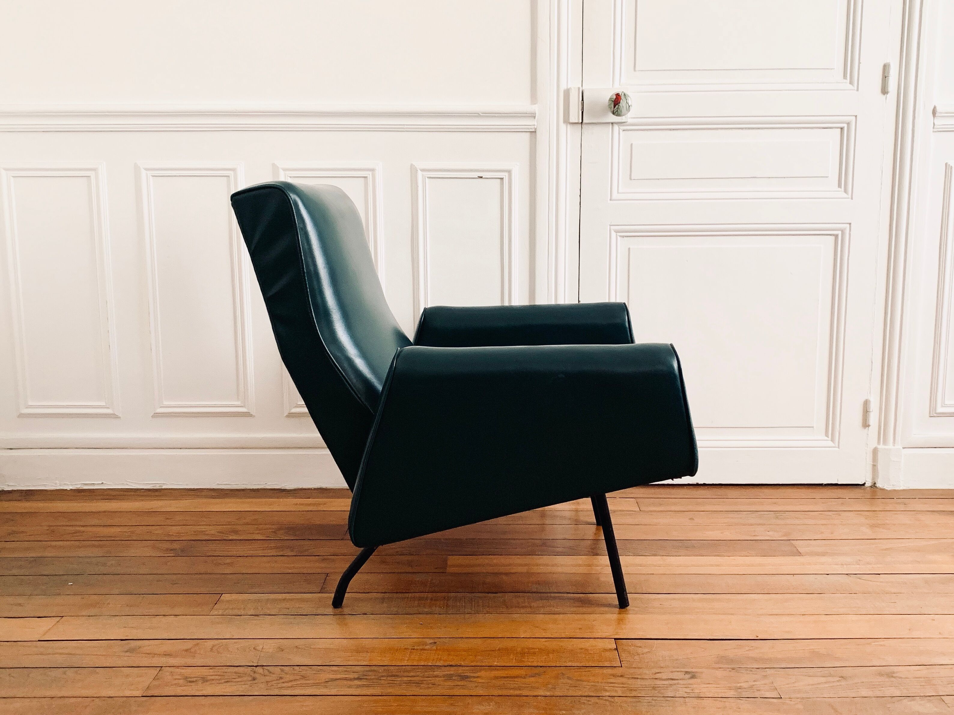 Vintage armchair by Louis Paolozzi