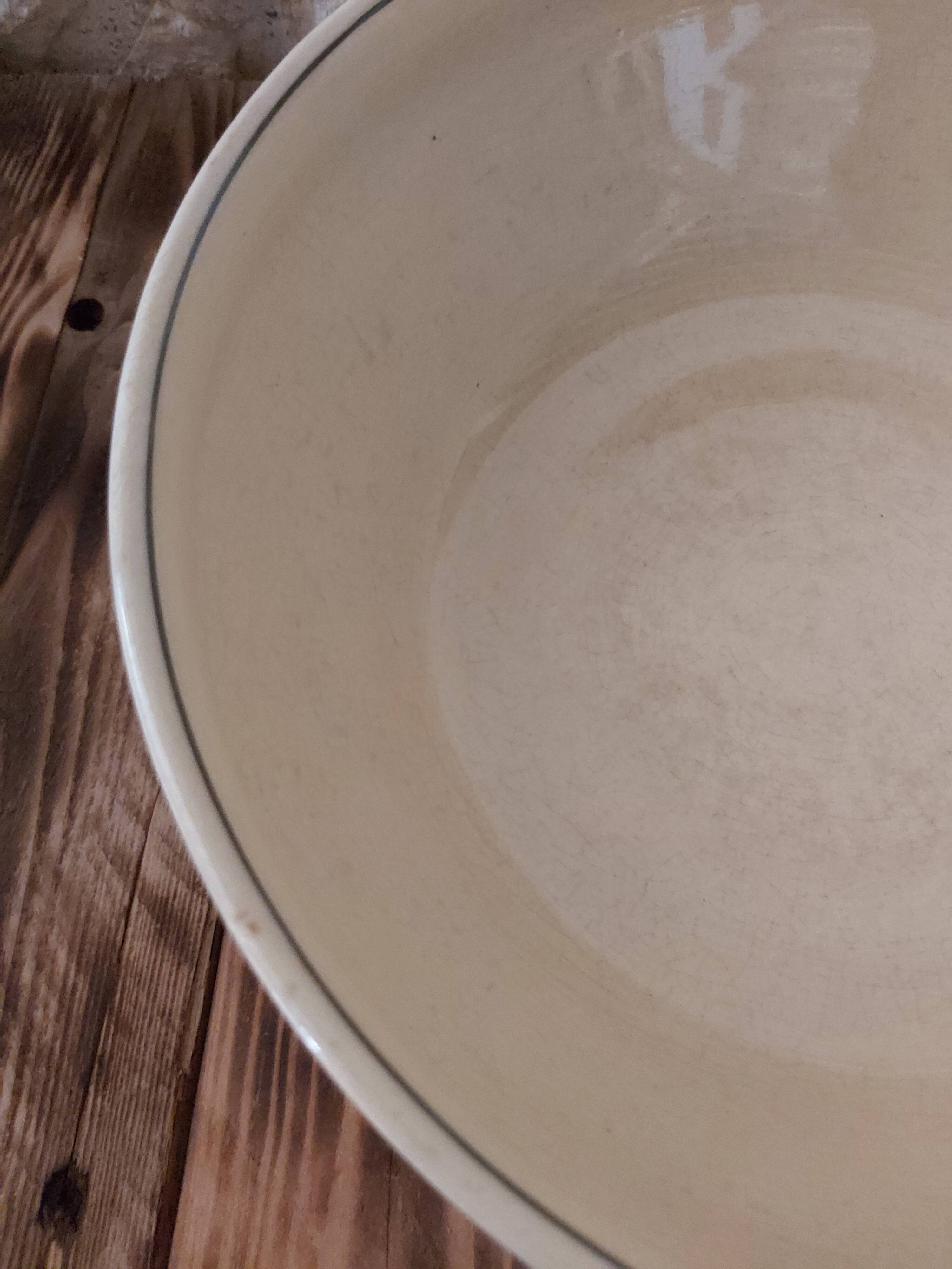 Salad bowl Creil and Montereau pattern Carnations