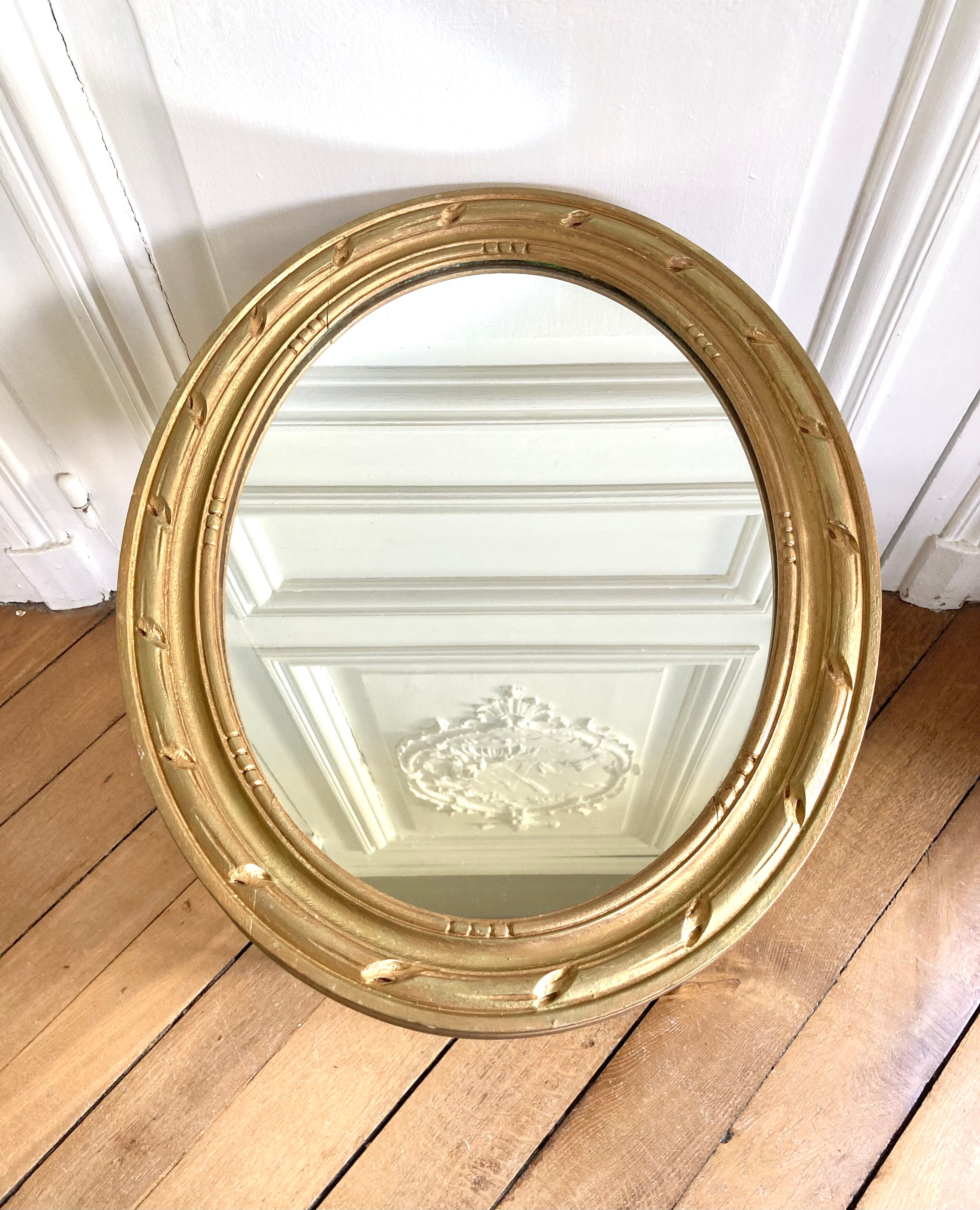 Golden wooden mirror 48x38 cm