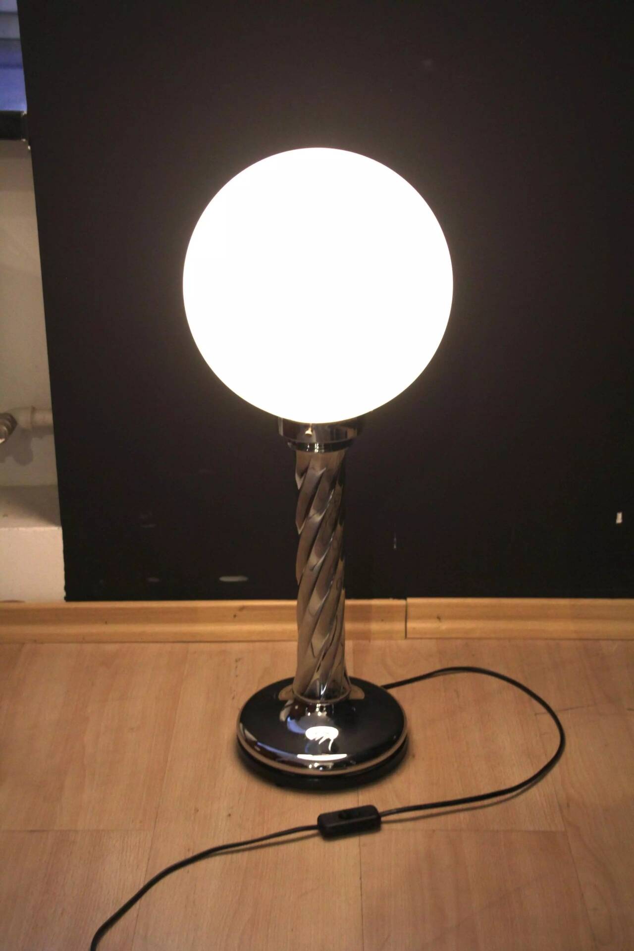 Twisted vintage lamp pair 1980