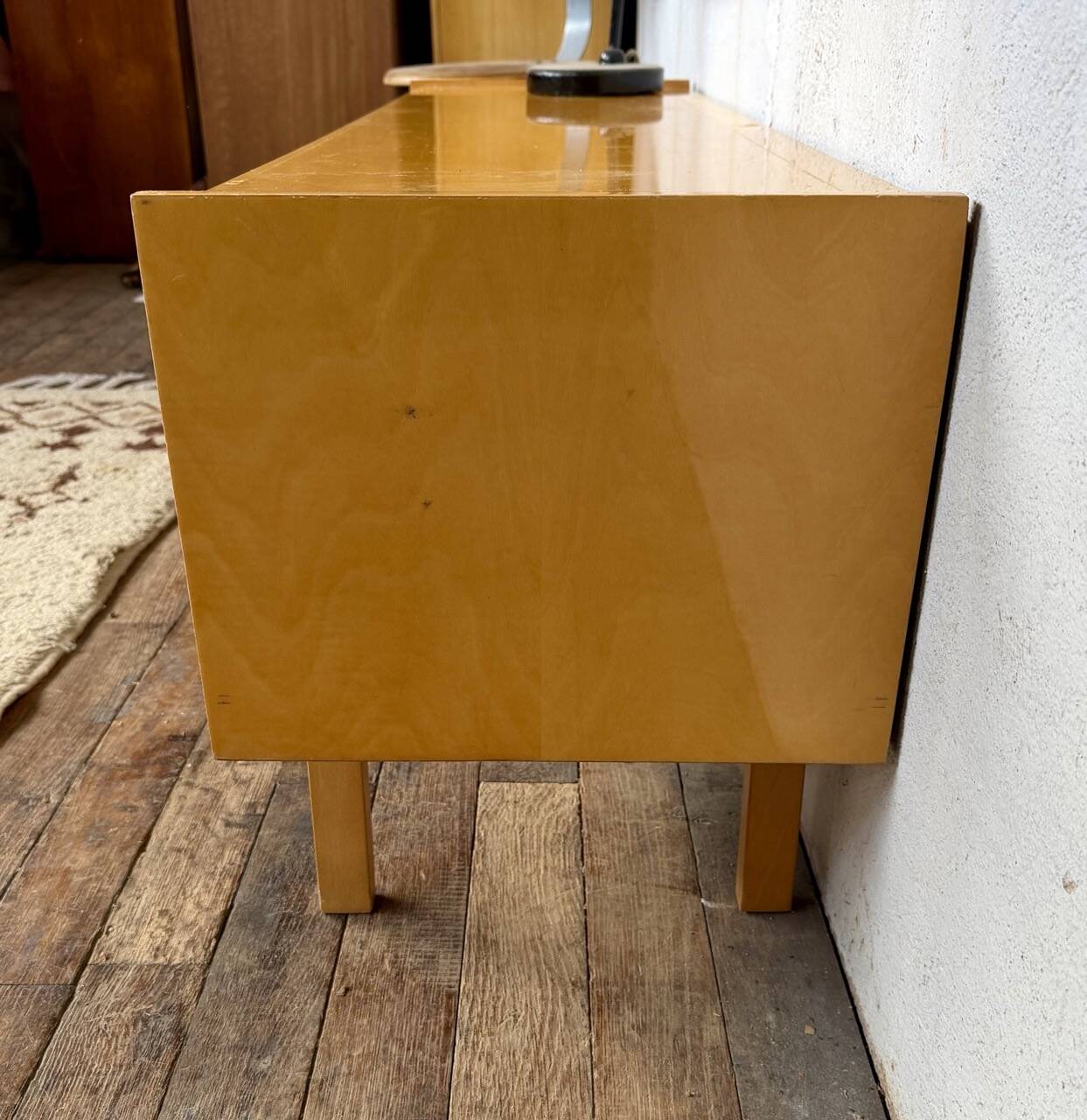 Vintage TV hi-fi unit / sideboard