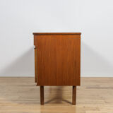 Mid-century modern English teak sideboard from Stonehill, 1960s